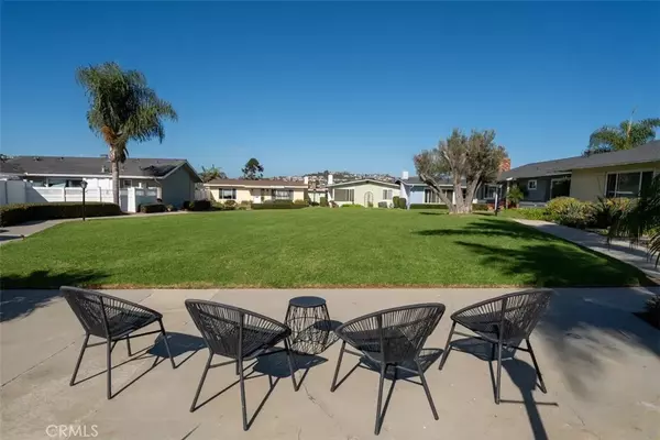 San Clemente, CA 92672,229 Monte Vista #12