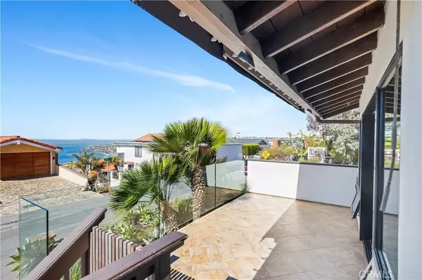 Laguna Beach, CA 92651,1090 Baja