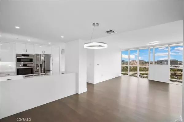 Irvine, CA 92612,3131 Michelson Drive #1506