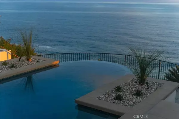 Laguna Beach, CA 92651,32101 S Coast Hwy