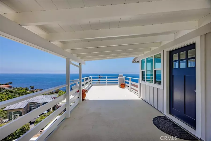 2260 Crestview Drive #B, Laguna Beach, CA 92651