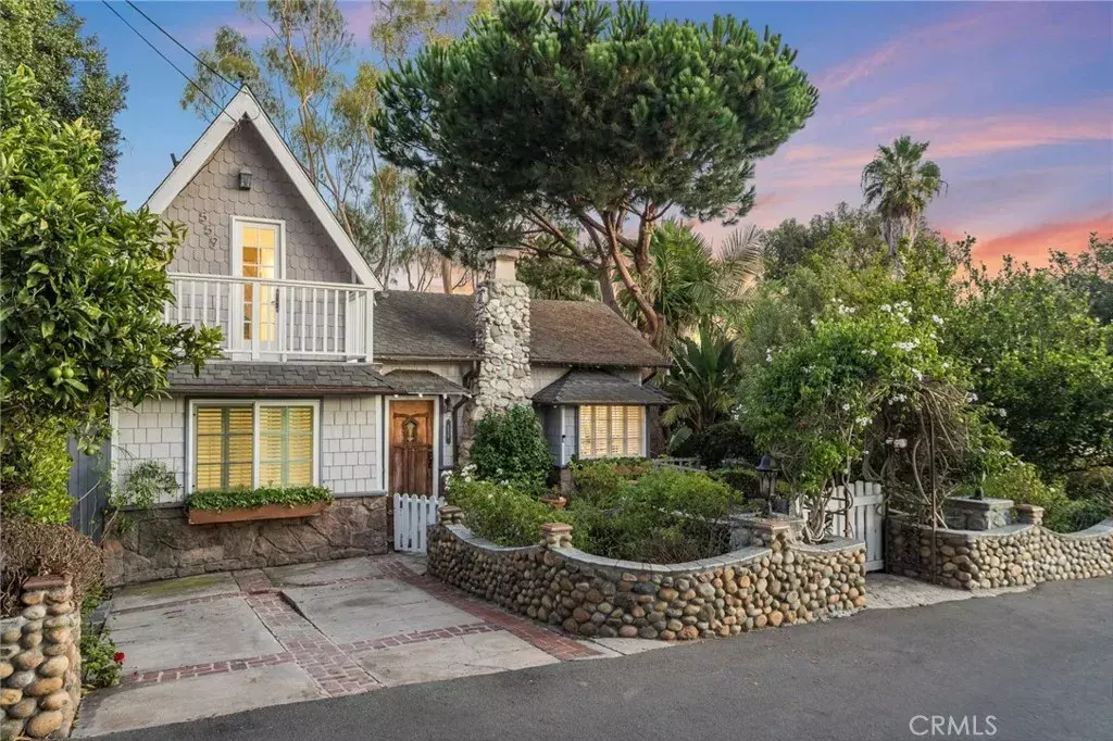 Laguna Beach, CA 92651,559 Calliope Street