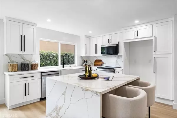 Irvine, CA 92606,3621 Myrtle