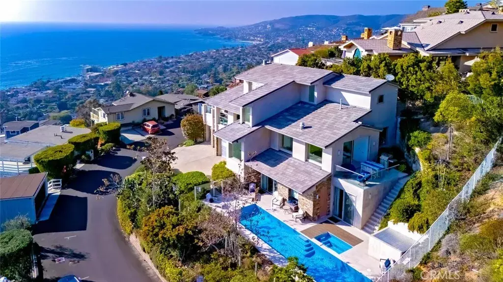 Laguna Beach, CA 92651,2300 Crestview