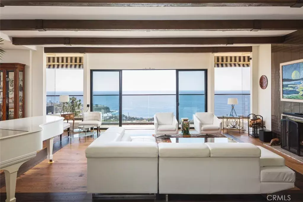 Laguna Beach, CA 92651,1401 EMERALD BAY