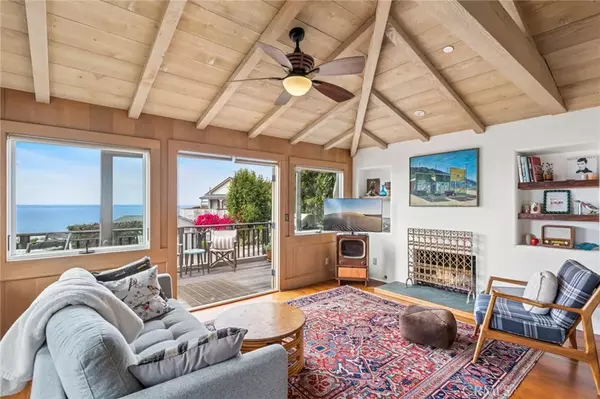 Laguna Beach, CA 92651,32036 Sunset