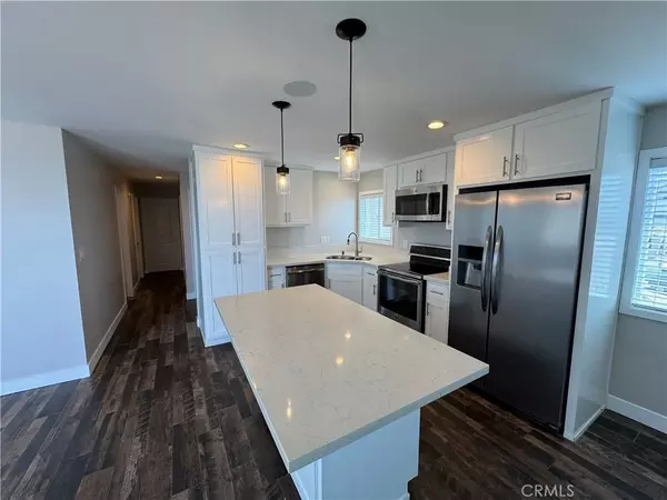 Laguna Beach, CA 92651,222 Arch St. #14