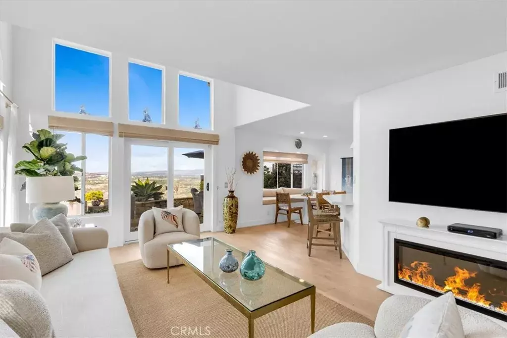 Laguna Niguel, CA 92677,29372 Christiana