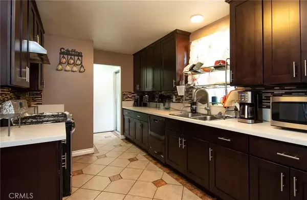 La Puente, CA 91746,1059 Willow Avenue