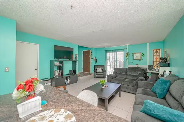 Panorama City, CA 91402,9047 Willis Avenue #2
