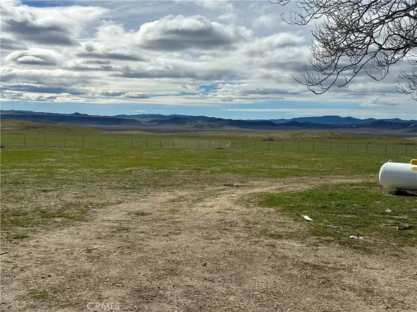 California Valley, CA 93453,14355 Bella Road