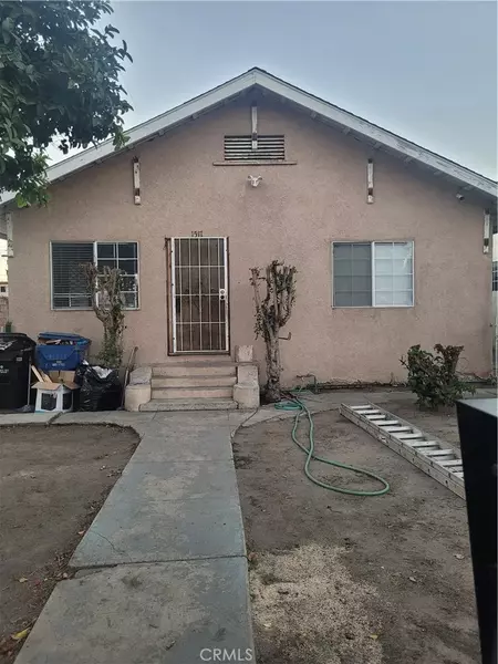1517 E 52nd Street, Los Angeles, CA 90011