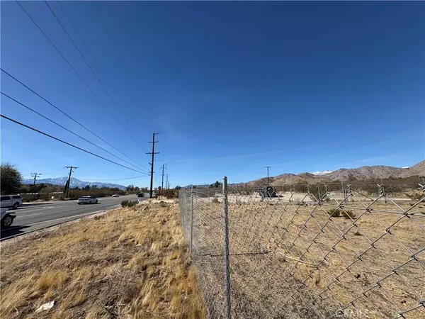 Morongo Valley, CA 92256,9825 Fobes