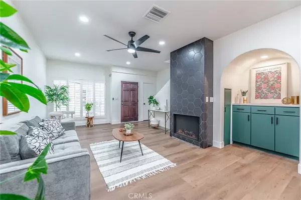 Inglewood, CA 90302,856 Beach Avenue West #12