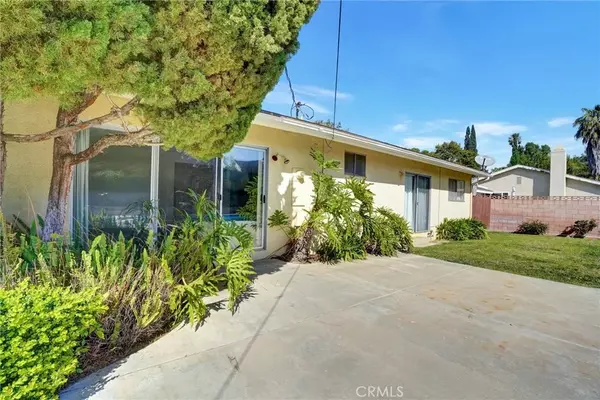 Porter Ranch, CA 91326,10810 Amigo Avenue