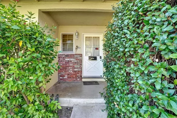 Porter Ranch, CA 91326,10810 Amigo Avenue