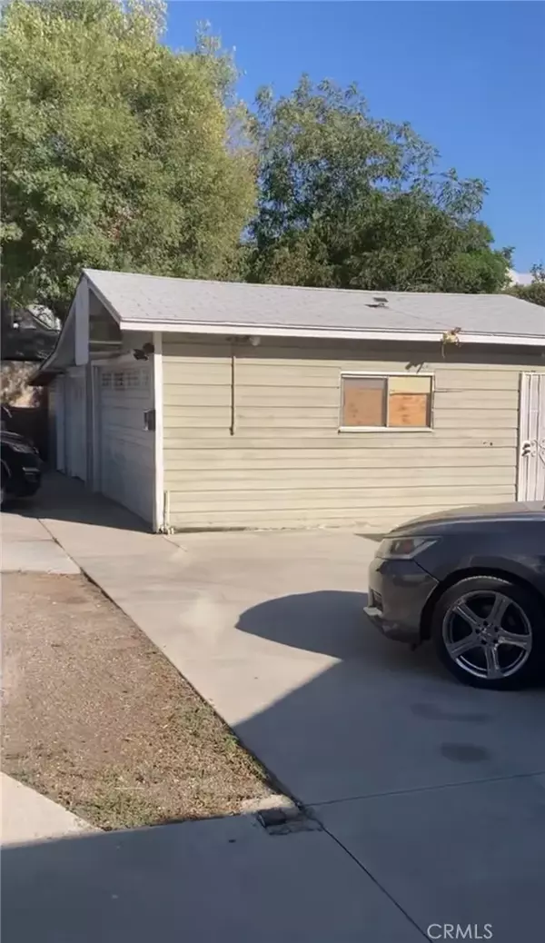 San Bernardino, CA 92405,1525 N Arrowhead Avenue