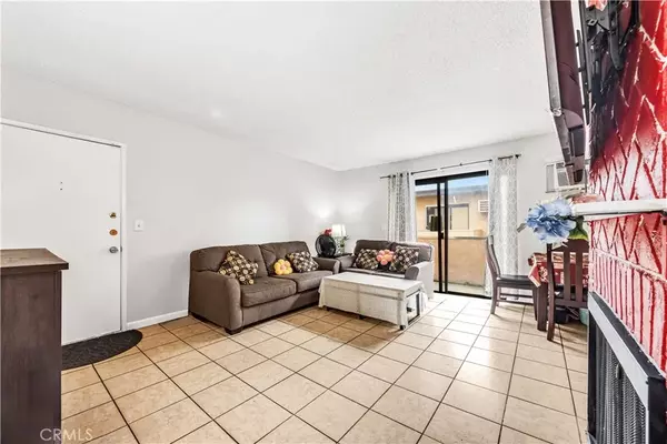 Panorama City, CA 91402,9054 Willis Avenue #21