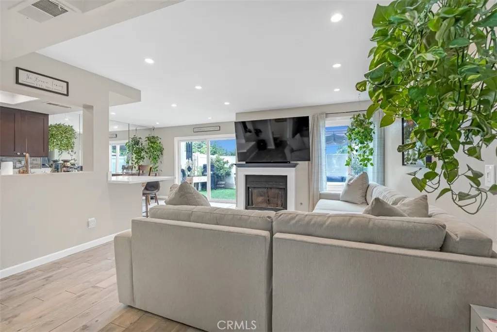 La Habra, CA 90631,349 S Monte Vista Street #20