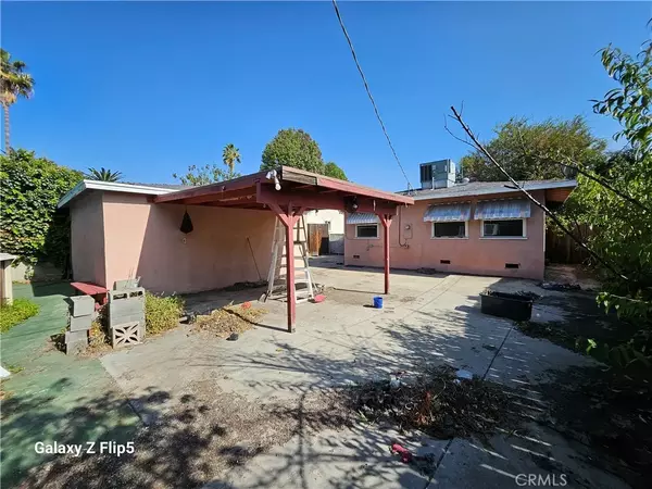 Van Nuys, CA 91406,7407 Densmore Avenue