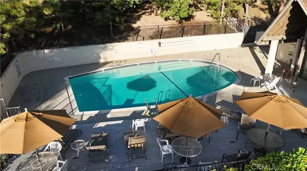 Lake Arrowhead, CA 92352,966 Willow Creek Road #14