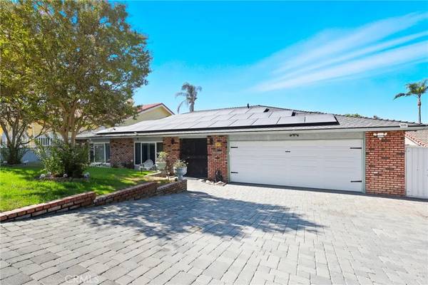 Corona, CA 92878,1474 Greenbriar Avenue