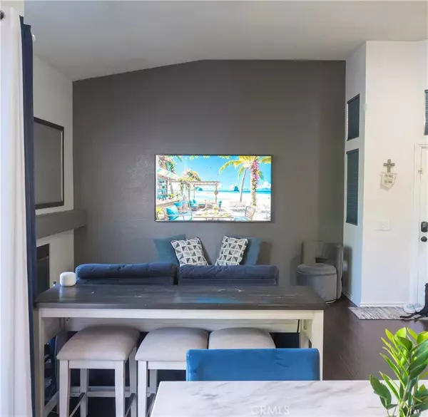 Covina, CA 91724,4900 N Grand Avenue #342