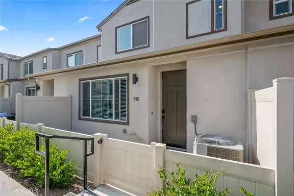 312 Zest Lane, Fallbrook, CA 92028