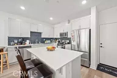 Fallbrook, CA 92028,312 Zest Lane