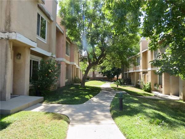 14344 Foothill Boulevard #306, Sylmar, CA 91342