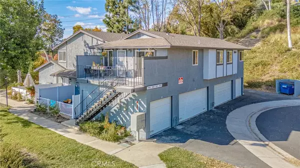 Yorba Linda, CA 92886,19816 White Spring #36