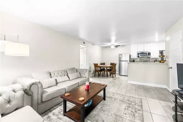 Lake Forest, CA 92630,23220 Orange #9