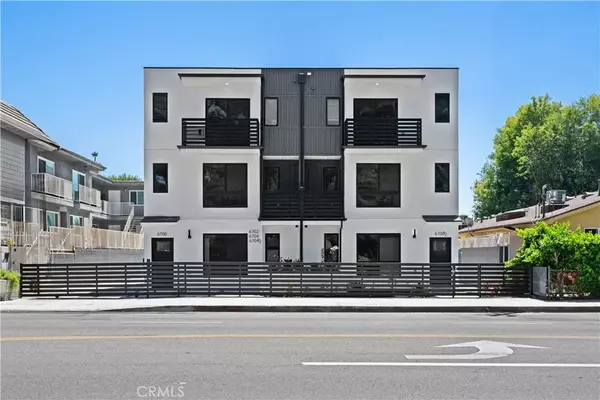 Van Nuys, CA 91405,6704 Kester Avenue