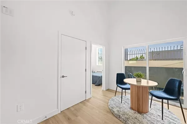 Los Angeles, CA 90011,4345 Woodlawn