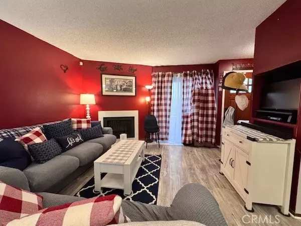 Glendale, CA 91202,543 W Stocker