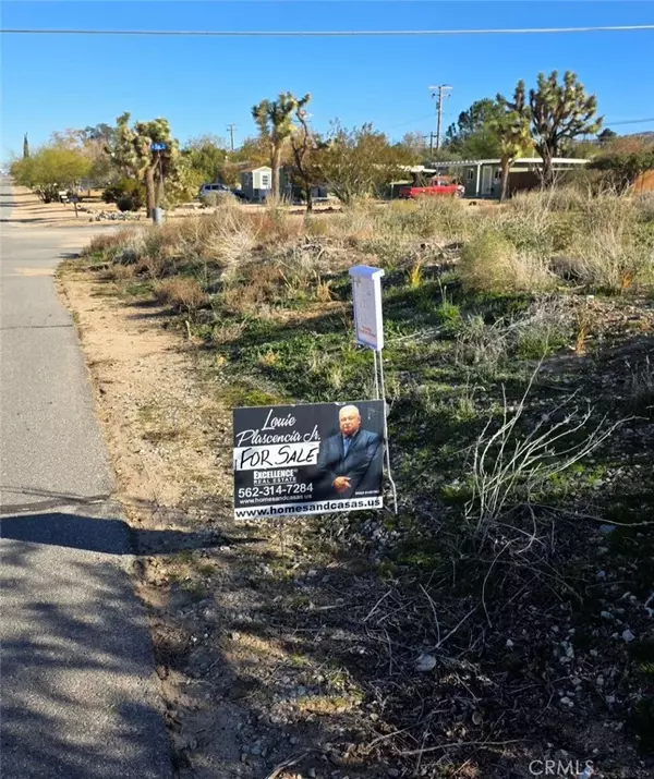 Yucca Valley, CA 92284,55685 NAVAJO TRAIL