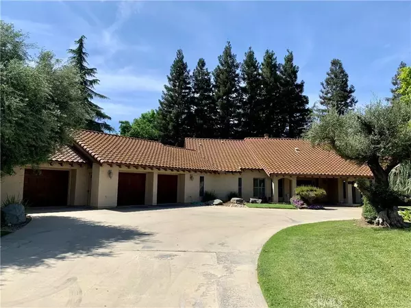 2262 E South Bear Creek Drive, Merced, CA 95340
