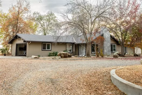 22140 E Frontier Road, Clovis, CA 93619