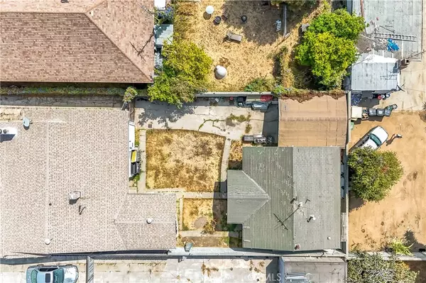 Los Angeles, CA 90029,5426 La Mirada Avenue