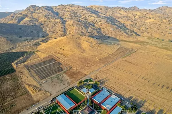 Porterville, CA 93257,0 Putnam