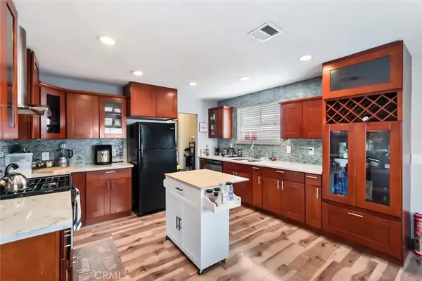 Turlock, CA 95380,409 S Orange Street
