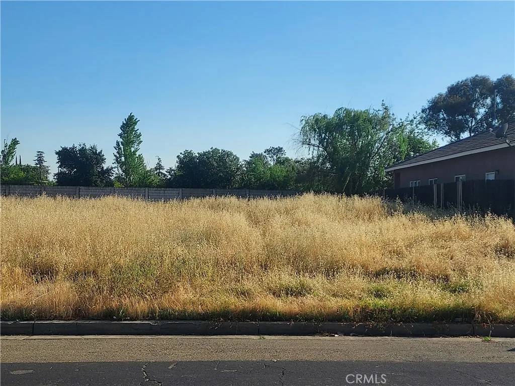 270 E Santa Fe, Merced, CA 95340