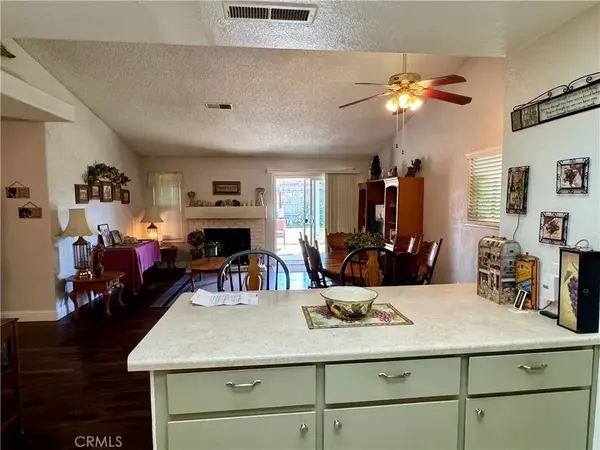 Atwater, CA 95301,512 E Clinton Avenue