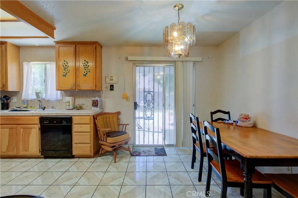 Livingston, CA 95334,2064 Glenmoor Place