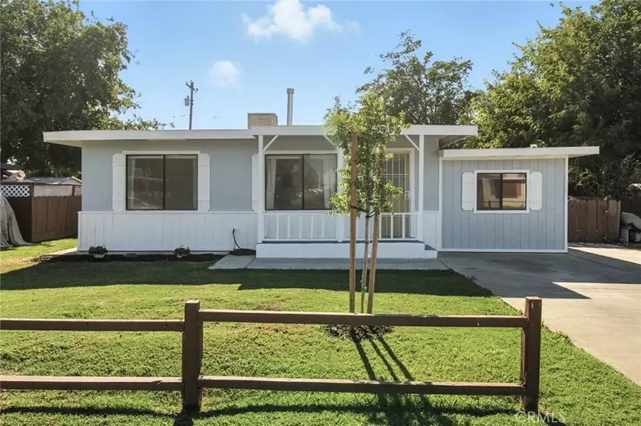 2097 Meadowbrook Avenue, Merced, CA 95348