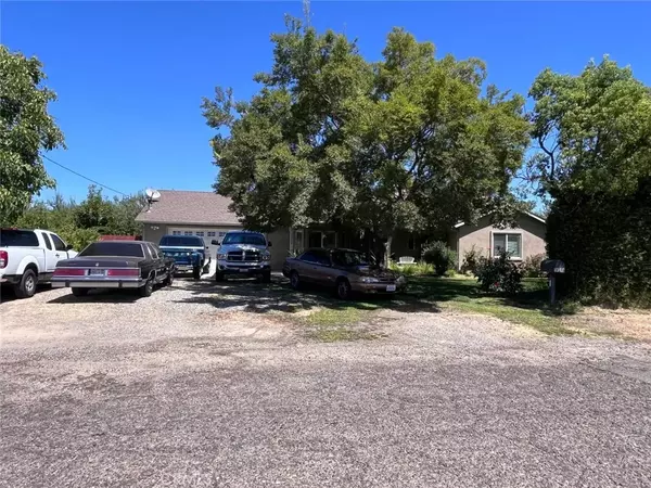 Livingston, CA 95334,14118 Bell