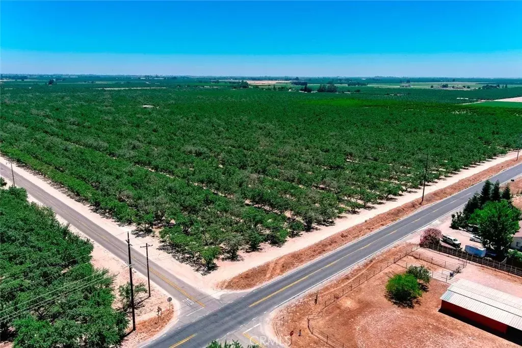 Livingston, CA 95334,3916 Lincoln