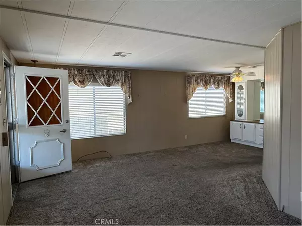 Merced, CA 95341,2240 Golden Oak #108