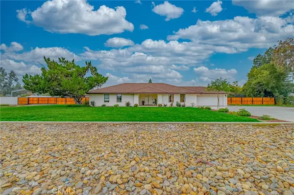 2109 Cambridge, Atwater, CA 95301