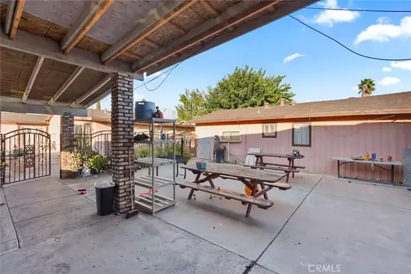 Winton, CA 95388,7685 Walnut Avenue